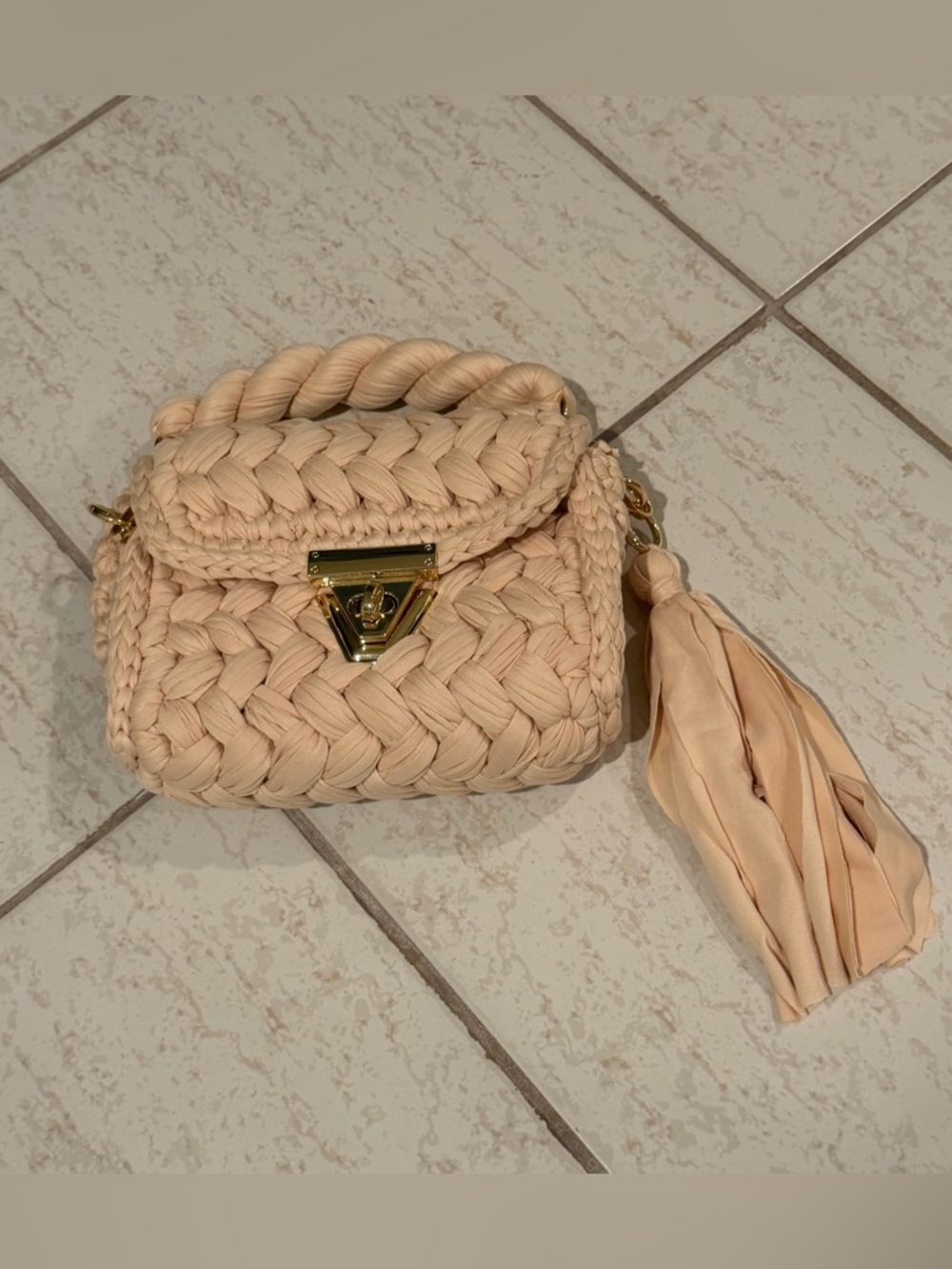Vici Resort Only Braided Top Handle Bag (NWOT)